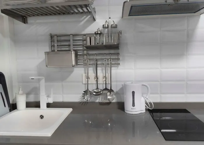 Céntrico Apartamento Cerca De La Playa *