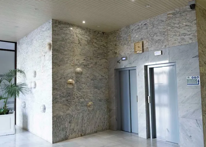 Céntrico Apartamento Cerca De La Playa *